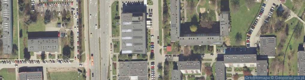 Zdjęcie satelitarne Paczkomat InPost RZE18A