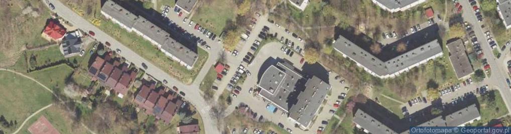 Zdjęcie satelitarne Paczkomat InPost RZE69M