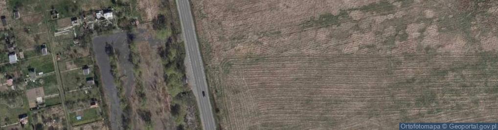 Zdjęcie satelitarne Paczkomat InPost RZES01BAPP