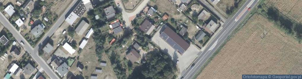 Zdjęcie satelitarne Paczkomat InPost RZV01M