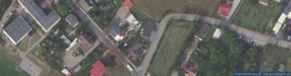 Zdjęcie satelitarne Paczkomat InPost RZV02M