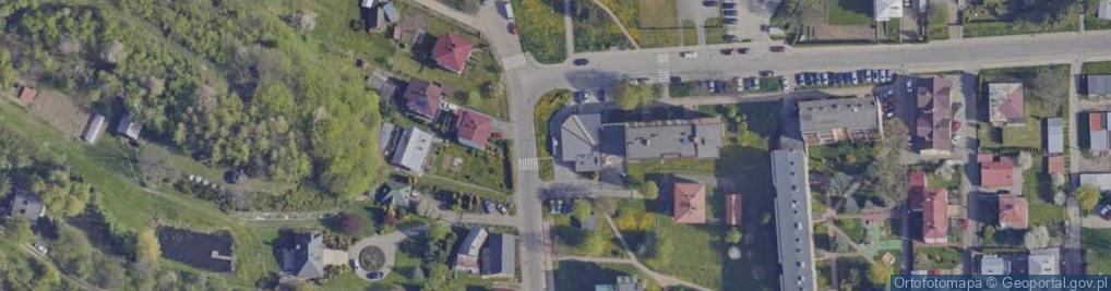 Zdjęcie satelitarne Paczkomat InPost SAN09M