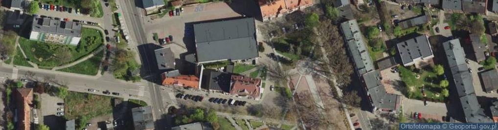Zdjęcie satelitarne Paczkomat InPost SIS13M