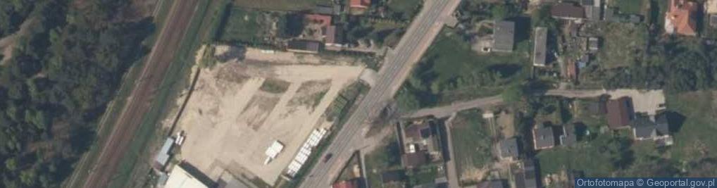 Zdjęcie satelitarne Paczkomat InPost SKI01N