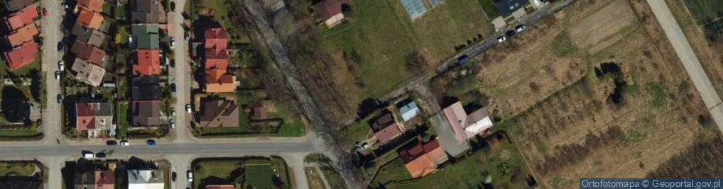Zdjęcie satelitarne Paczkomat InPost SLU05BAPP