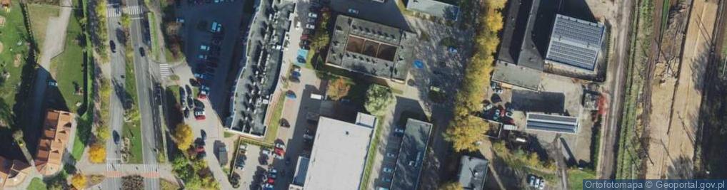 Zdjęcie satelitarne Paczkomat InPost SLU06M