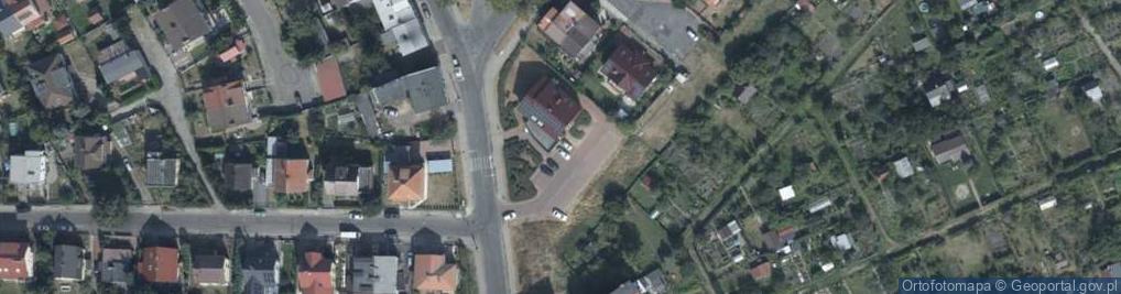 Zdjęcie satelitarne Paczkomat InPost STS06BAPP