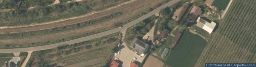 Zdjęcie satelitarne Paczkomat InPost SVDQ01M