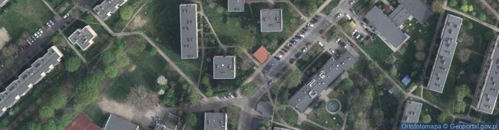 Zdjęcie satelitarne Paczkomat InPost SWI02M