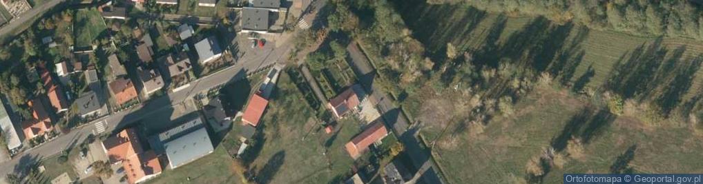 Zdjęcie satelitarne Paczkomat InPost SXQ01G