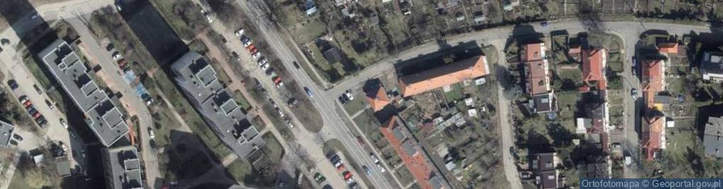 Zdjęcie satelitarne Paczkomat InPost SZC08B