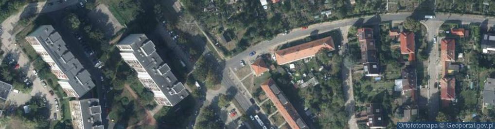 Zdjęcie satelitarne Paczkomat InPost SZC08B