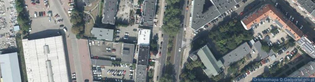 Zdjęcie satelitarne Paczkomat InPost SZC113M