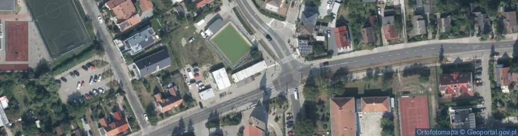 Zdjęcie satelitarne Paczkomat InPost SZC26N