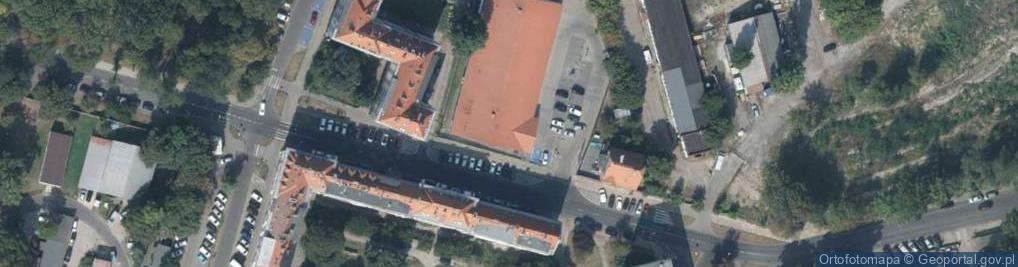 Zdjęcie satelitarne Paczkomat InPost SZC27M