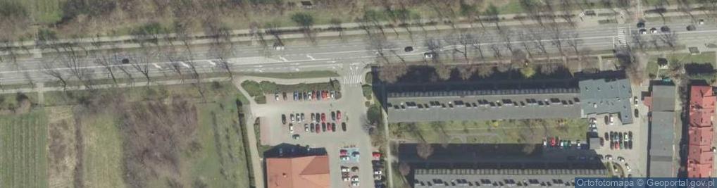 Zdjęcie satelitarne Paczkomat InPost TAR04M