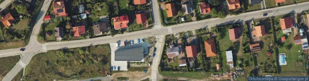 Zdjęcie satelitarne Paczkomat InPost TCZ01M