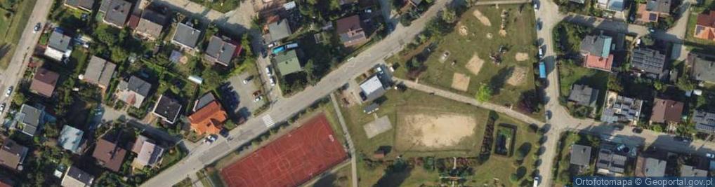 Zdjęcie satelitarne Paczkomat InPost TCZ07N