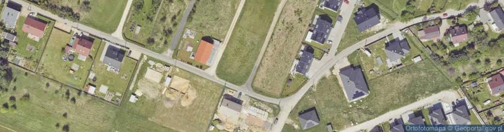 Zdjęcie satelitarne Paczkomat InPost TGO03BAPP