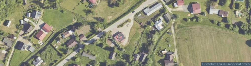 Zdjęcie satelitarne Paczkomat InPost TIC01M