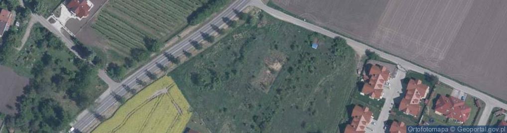 Zdjęcie satelitarne Paczkomat InPost TNM01M