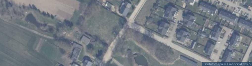 Zdjęcie satelitarne Paczkomat InPost TOKQ01BAPP