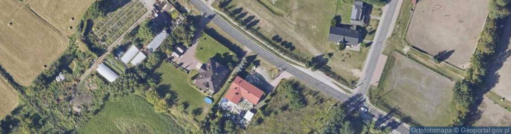 Zdjęcie satelitarne Paczkomat InPost TOR04M