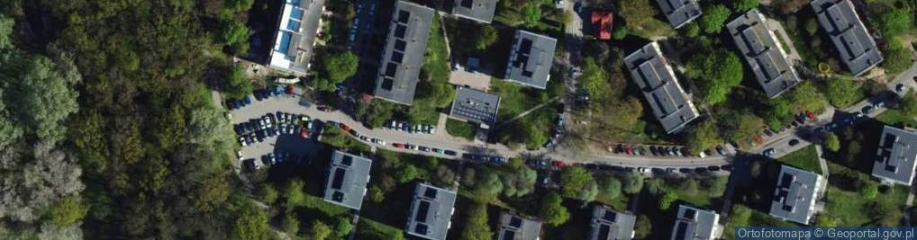 Zdjęcie satelitarne Paczkomat InPost TRA03BAPP