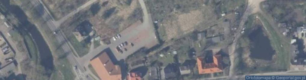 Zdjęcie satelitarne Paczkomat InPost TRB03M