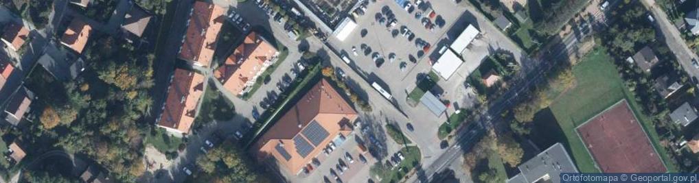 Zdjęcie satelitarne Paczkomat InPost TRN06M