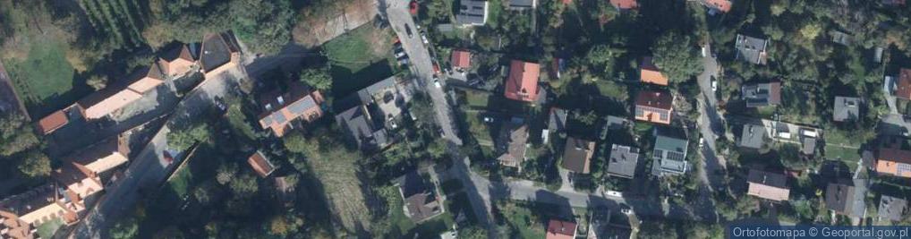 Zdjęcie satelitarne Paczkomat InPost TRN07M