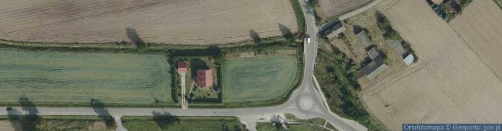 Zdjęcie satelitarne Paczkomat InPost TRZC01M