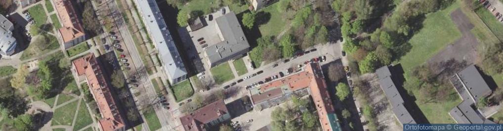 Zdjęcie satelitarne Paczkomat InPost TYC15M