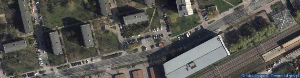 Zdjęcie satelitarne Paczkomat InPost WAW156A