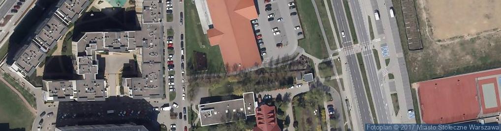 Zdjęcie satelitarne Paczkomat InPost WAW174M