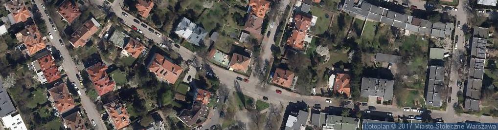 Zdjęcie satelitarne Paczkomat InPost WAW307M