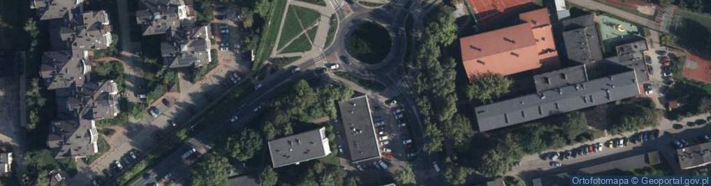 Zdjęcie satelitarne Paczkomat InPost WAW368M