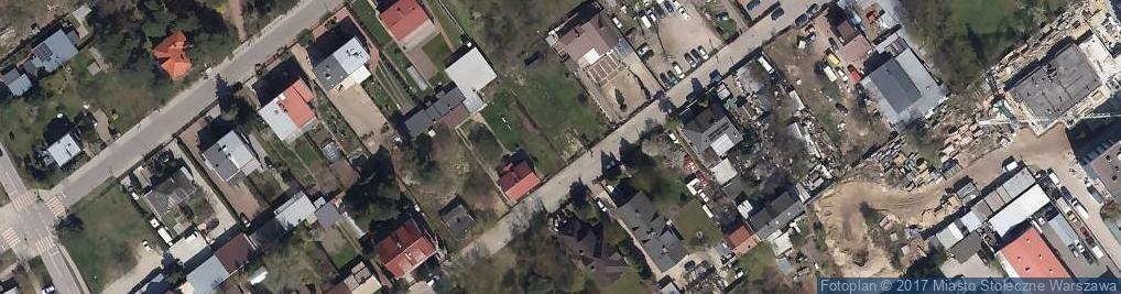 Zdjęcie satelitarne Paczkomat InPost WAW498M