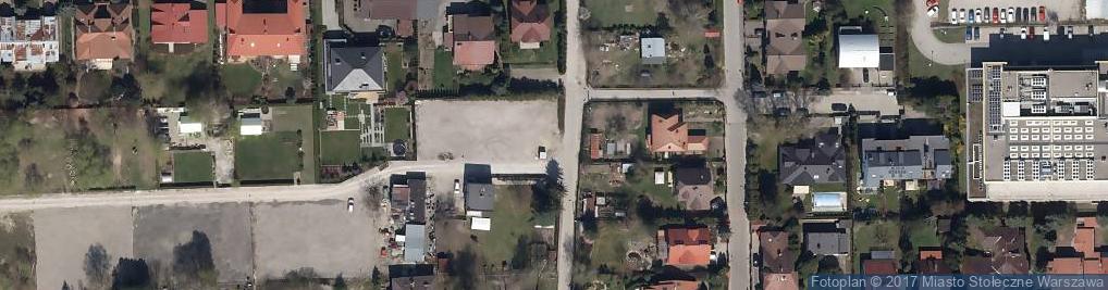 Zdjęcie satelitarne Paczkomat InPost WAW606M