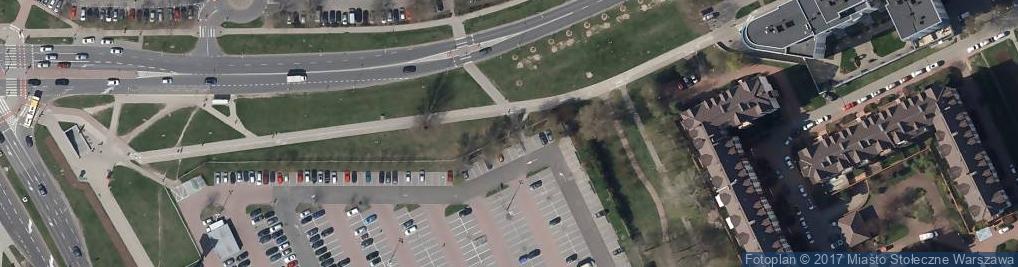 Zdjęcie satelitarne Paczkomat InPost WAW737M