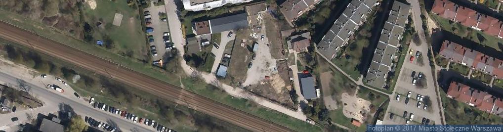 Zdjęcie satelitarne Paczkomat InPost WAW790M