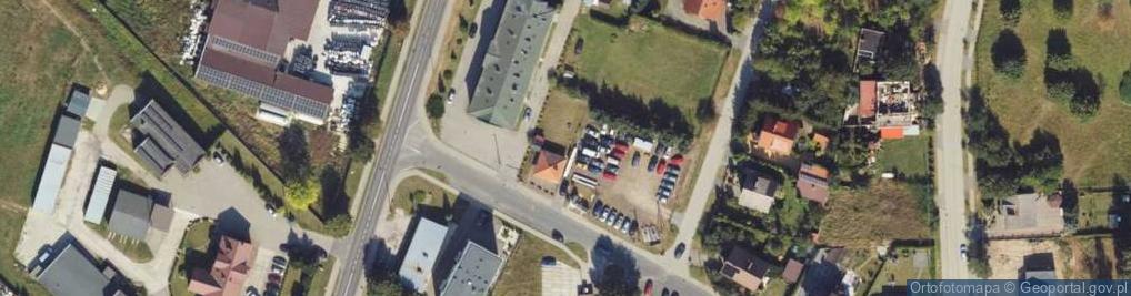 Zdjęcie satelitarne Paczkomat InPost WCB01M