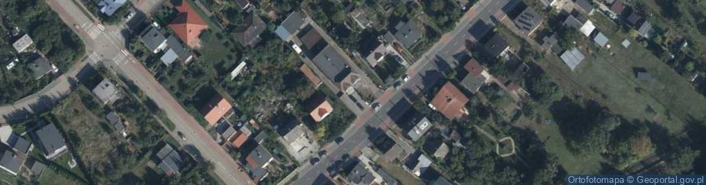 Zdjęcie satelitarne Paczkomat InPost WIY03M