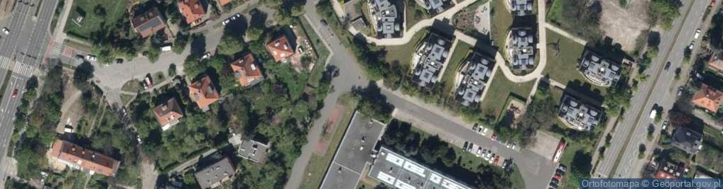 Zdjęcie satelitarne Paczkomat InPost WRO112M