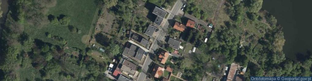 Zdjęcie satelitarne Paczkomat InPost WRO145M