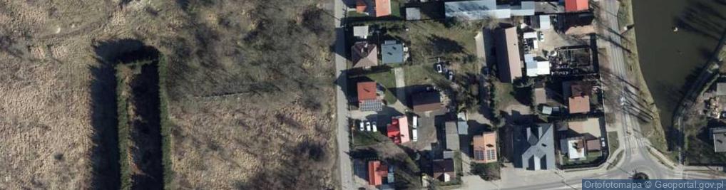 Zdjęcie satelitarne Paczkomat InPost WWW01M