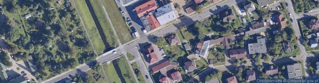 Zdjęcie satelitarne Paczkomat InPost ZAM04BAPP