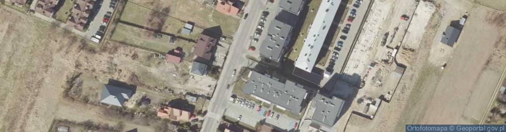 Zdjęcie satelitarne Paczkomat InPost ZAM08BAPP