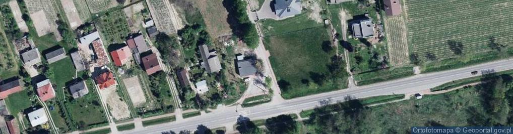 Zdjęcie satelitarne Paczkomat InPost ZAZE01M