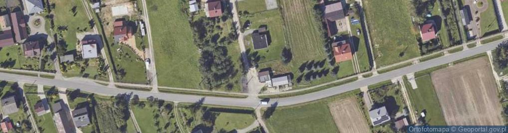 Zdjęcie satelitarne Paczkomat InPost ZCRN01M